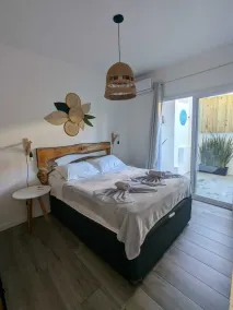Nice renovated apartment, 1 bedroom, 5 min from the beach - Image 4