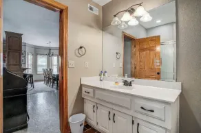 Boutique sommerhus på Gated Estate 3 bd 2 ba Getaway opdateret med wifi-kabel - Image 4