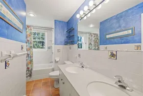 Sweeping Water Views, Deeded Beach Access, Pet Friendly and AC - Image 5