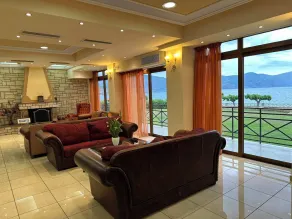 Europa Beach Hotel - Image 4