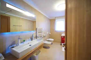 Luxury 5-Star Villa Maranata/Pool, Sea View, Spa, Gym, Pet-Friendly near Split - Image 4