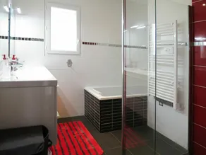 Schönes alleinstehendes Ferienhaus für 6 Leute mit  W-LAN, TV, Terrasse und Haustiere erlaubt - Image 2