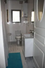 Family apartment in Gracia - Image 4