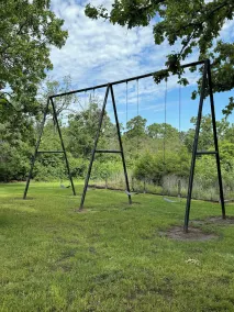 Seven Oaks sleeps 8, outdoor adventures - Image 2