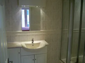 Gran casa de 4 dormitorios Situado en complejo de vacaciones con piscinas, bar club para niños. - Image 5