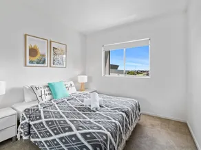 Artsy Destination Compact & Cosy 2 BR Apart at Valley - Image 4