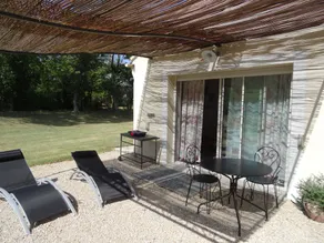 ORANGE, gîte  tout confort indépendant dans mas provençal, clim, wifi, piscine, - Image 4