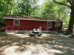 # 6 Lakeview @ Birchwood Cottages am Loon Lake. Familienfreundliche Waterfront - Image 4