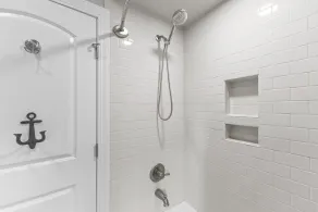 Bridgeview on Broad home - Image 4