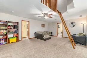 Huge Lodge in the Woods- Peaceful and private! - Image 4