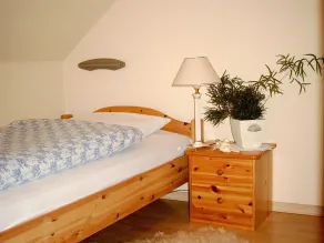 Casa adosada (cuatro estrellas, 75m²), a unos 300 m del lago de baño. - Image 5