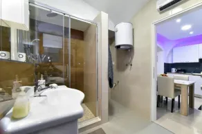 Apartment Frenki- Tkalčićeva -free parking - Image 3