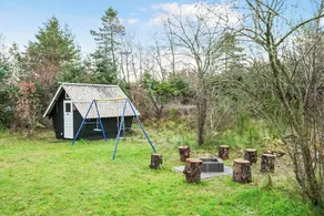 Cozy Cottage With 600 M To The Beach - Image 4