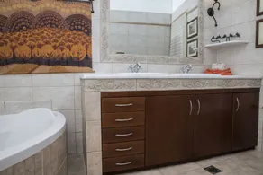 Vintage chic seaside maisonette is located on just a few meters from the beach. - Image 2