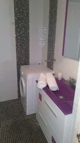 Wunderschöne Wohnung in erster Strandlinie mit Swimmingpools - Image 3