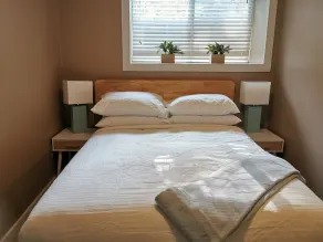 Perfect one bedroom in Central District close to Swedish Cherry Hill and SU - Image 3