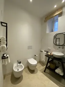 CharmSuites - charming flat in Ortigia - Image 4