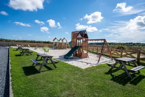 Stewarts Resort Lodge 39 - Image 2