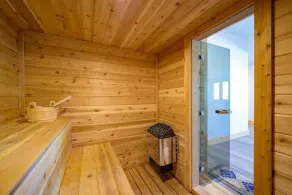 The Ledges Ski Getaway Hot Tub & Theater Room - Image 3
