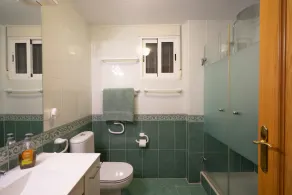 Fantastique villa: piscine, climatisation. wifi gratuit, vue mer pour 10 personnes - Image 3