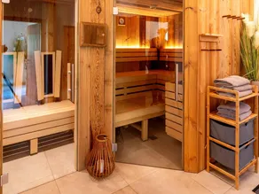 Comfortable Suite for 4 Guests - Image 4