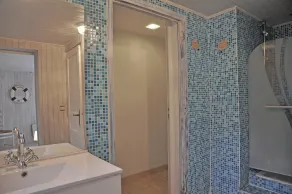 Villa in Fréjus with Pool near Beach - Image 3