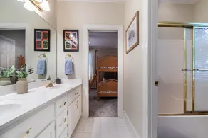 Sharing good vibes  in this 3 BR 2 1/2 Bath Cottage - Image 4