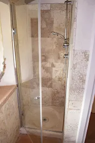 Appartement de deux pièces à 30 mètres de la mer idéal pour des vacances en famille - Image 5