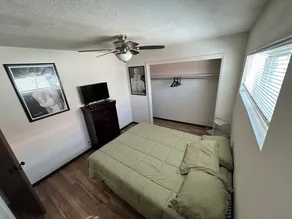 3 bedroom 2 bath 45 sec walk to the river - Image 5
