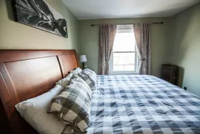 Charming & Historic Babs Condo- On Hip Strip & Walking Distance to Downtown! - Image 5