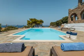 TERRA retraite à Paros, avec piscine privée, vue imprenable sur la mer, les plages de sable à proximité - Image 2