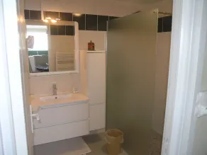 10 minuti dalle spiagge, grande casa vicino al torrente. Ideale per le famiglie - Image 3