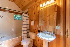 Chalet at The Summit of Beech - Incredible 50+ Views! Perfect Couples' Ski or Hiking/Biking Getaway! - Image 3