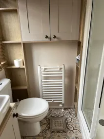 Luxury 2 Bedroom van linen included Pets go Free - Image 2