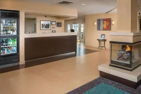 Modern Convenience Meets Comfort in Charleston! Pool, Pets are Allowed Here - Image 3