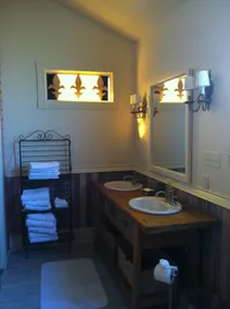 Freshly renovated with lots of upgrades! Book now for the Summer season! - Image 5