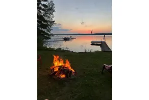 P&P Lakeside Lodge - Image 2