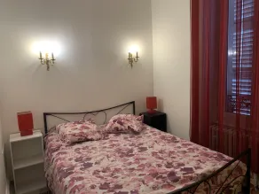 F3 \\ on the 1st floor, 2 bedrooms ideal for spa guests, tourists, - Image 3