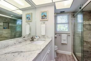 Sunset Captiva # 34 3 Bedrooms 2 Bathrooms Home - Image 4
