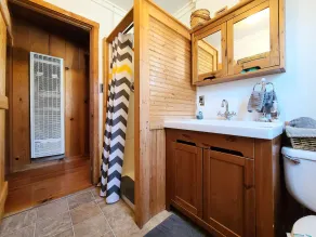 Cabin Fever - 1 bed, 1 bath * fireplace - Image 3