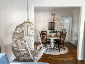 High Point House - amazing location -Sleeps 12! - Image 4