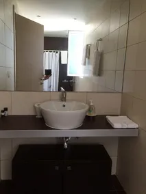 Seaside villa with private pool - Image 2