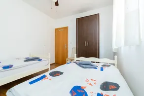 Appartement confortable pour quatre personnes au centre de Malinska - Image 5