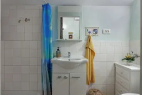 Romantic Tiny House with Private Pool & Fenced garden - Pet friendly - Image 2