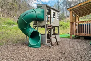 Putt-Putt,Hot Tub,Playset,Mins to PF & Gburg - Image 2