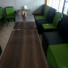 Tausi Bar & Lodging - Image 3