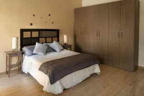 House in the center for 12 with pool 400m from the beach - Image 5