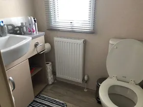 Rummelig dejlig sommerhus, ny 2019 campingvogn - Image 4