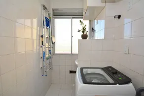 Apartamento a 400m do Fórum de São José - CEN012 - Image 3