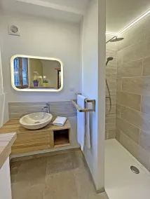 Rummelig villa med pool 12 personer mellem Middelhavet og Verdon - Image 4